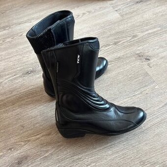 Dámske moto čižmy TCX – veľ. 37