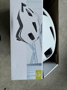 Cyklistická helma - veľkosť “L”