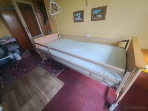 Zdravotná postel