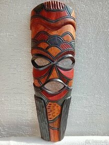 Predám africkú drevenú, ručne vyrezávanú masku