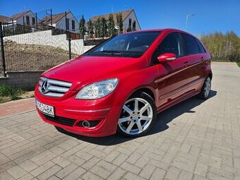 MERCEDES - BENZ B200 CDI AUTOMAT XENON