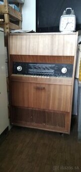 Skrinkove Tesla Gramoradio
