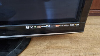 Predám TV - PANASONIC uhlopriečka 106