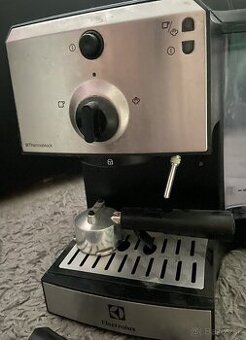 Kávovar electrolux