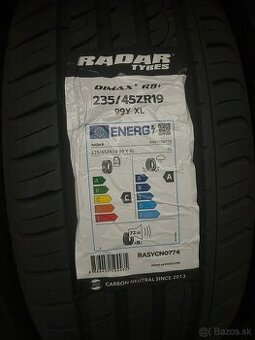 Radar Dimax R8+ 235/45 R19 99Y