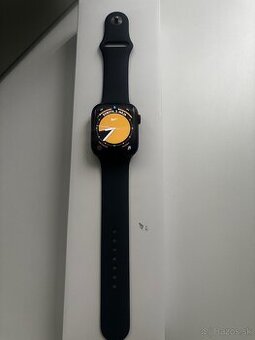 Predám Apple Watch 8 45mm