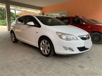 Opel Astra 1.4 16V Turbo