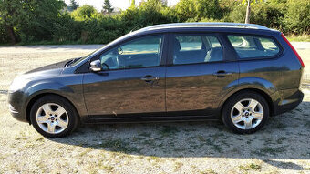 Predám Ford Focus 1.6 benzín, combi 74 kW, r.2009, 140490 km