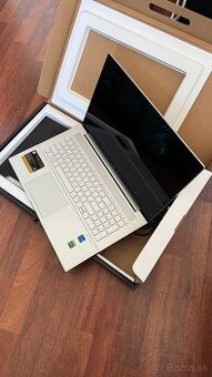 NOVÝ notebook HP Envy 17cr0005nc s procesorom i7 nepoužitý