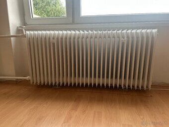 POSLEDNÝ KUS - Liatinové radiátory