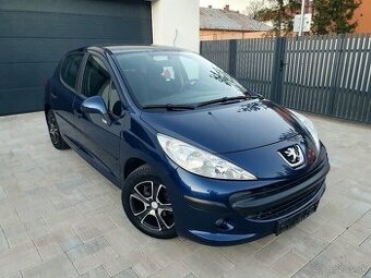 Peugeot 207 1.4 benzin