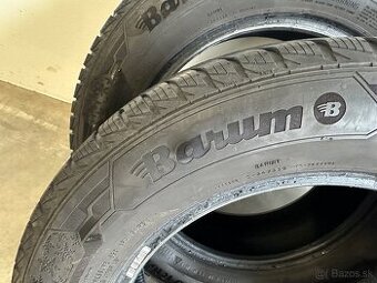 Barum 215/60 R16 zimné