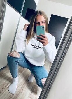 KRÁSNA UNISEX MIKINA slovenskej značky KURA COLLECTION