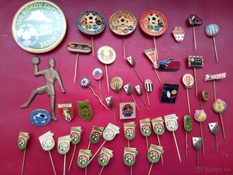 Futbalové odznaky.Fifa.Fotbal.