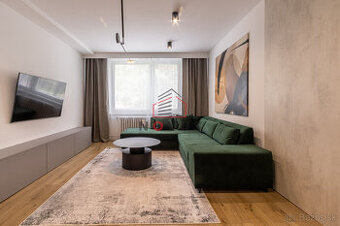 Na prenájom 2izbový byt, 61 m2,  Dubnica nad Váhom,  Centrum