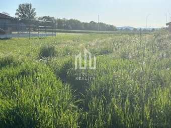  POZEMOK  na stavbu RD v novej lokalite obce Modrovka