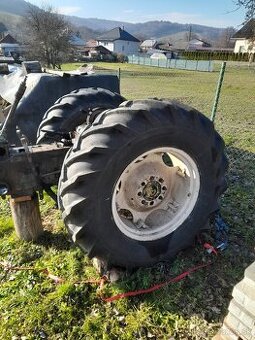 Zadná časť Zetor 6745