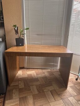 Jednoduchý, pevný písací stôl 120x70