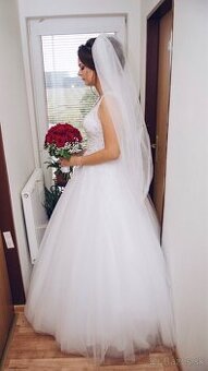 Svadobné šaty
