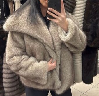 Kožušok v prírodnej farbe