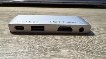 USB-C hub Satechi Aluminum Type-C Mobile Pro Hub