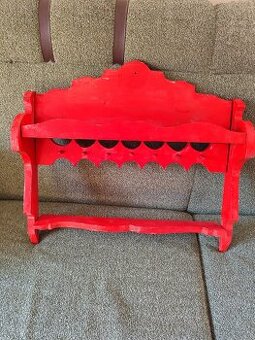 Starožitná polička vešiak