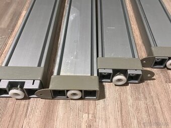 Konzoly na vstavane skrine