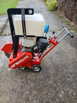 Rezačka na betón a asfalt