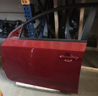 Kia Ceed dvere kufor - 1