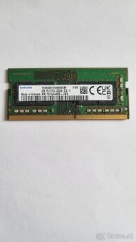 1x8GB Samsung DDR4