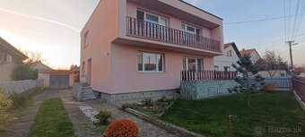 NOVÁ CENA Na predaj 6-izbový rodinný dom v obci Matúškovo