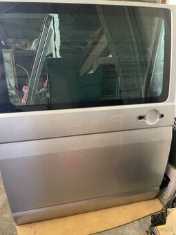 Volkswagen Caravelle T5 pravé posúvne dvere + kapota