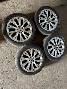 Škoda 5x112 r18 235/45 r18