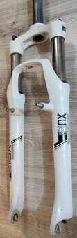 Suntour XCM 30 100mm