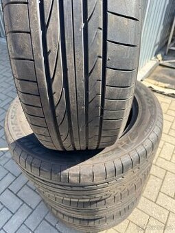255/55R19 Bridgestone