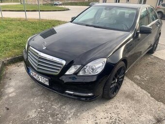 Predám Mercedes-Benz w212