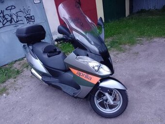 Aprilia atlantic 250cc