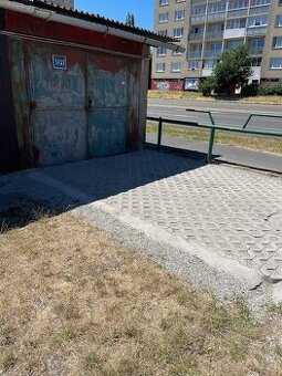 Ponúkam na prenájom garáž Jantárová ulica.