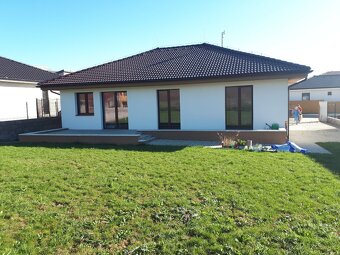 4-izb. novostavba s pozemkom 669 m2 v obci Veľké Janíkovce