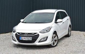 Hyundai i30 CW 1.6 CRDi, SR voz, 1. maj, TOP výbava, DPH