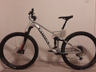 celoodpružený bike - Ghost slamr