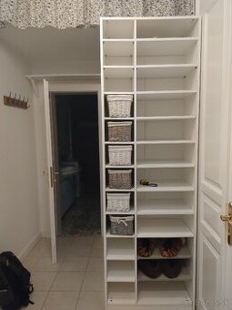 Polica (IKEA)