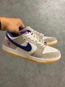 Nike SB Dunk x Rayssa Leal Low
