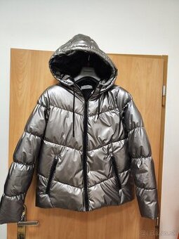 Strieborná bunda Reserved M/S