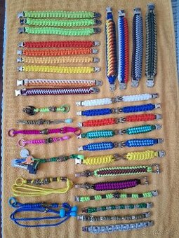 Náramky a kľúčenky