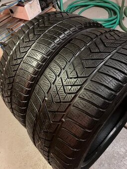 245/40 R18 2 ks Pirelli SottoZero3 - 1