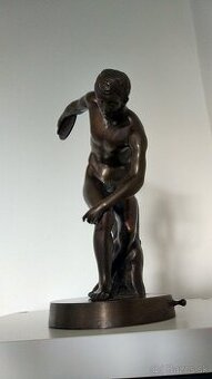 predam bronzovu sochu