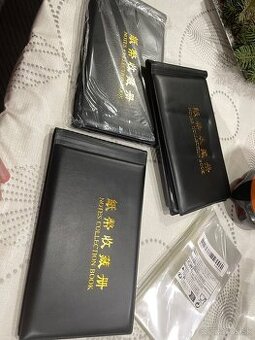 Albumy a obaly na bankovky