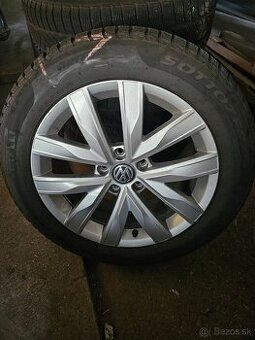 Disky Arteon, Pirelli 215 55 R17