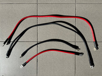 Sada prepojovacích káblov pre batérie alebo meniče